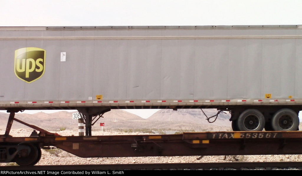 WB Intermodal Frt @ Erie NV -106